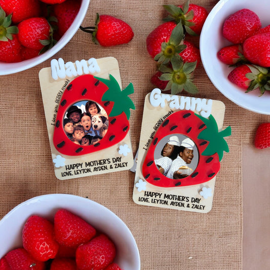 Strawberry Magnet for Mom